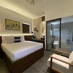 Dong Nhu 5 Hotel